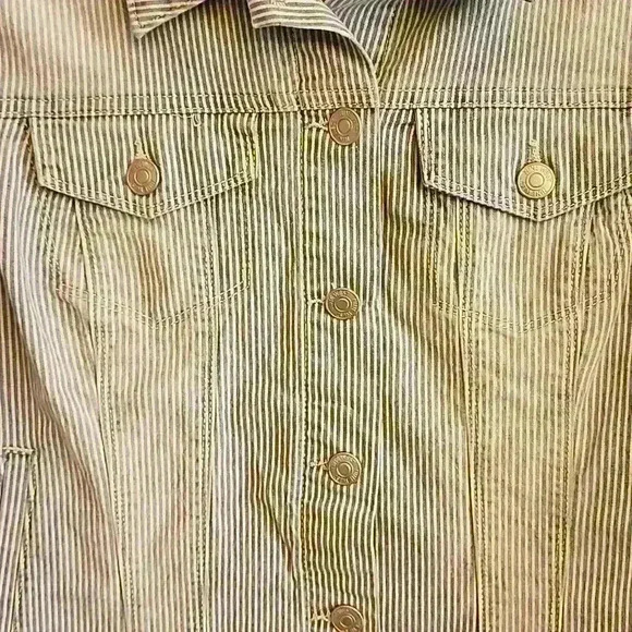 Nine West denim type jacket - Picture 2 of 9